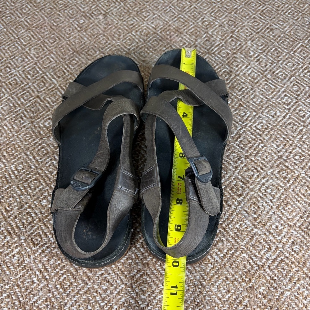 Chaco Wayfarer Tornado Strappy Sandals Gray Leather Womens Sz 8 Casual Outdoor - Picture 7 of 8